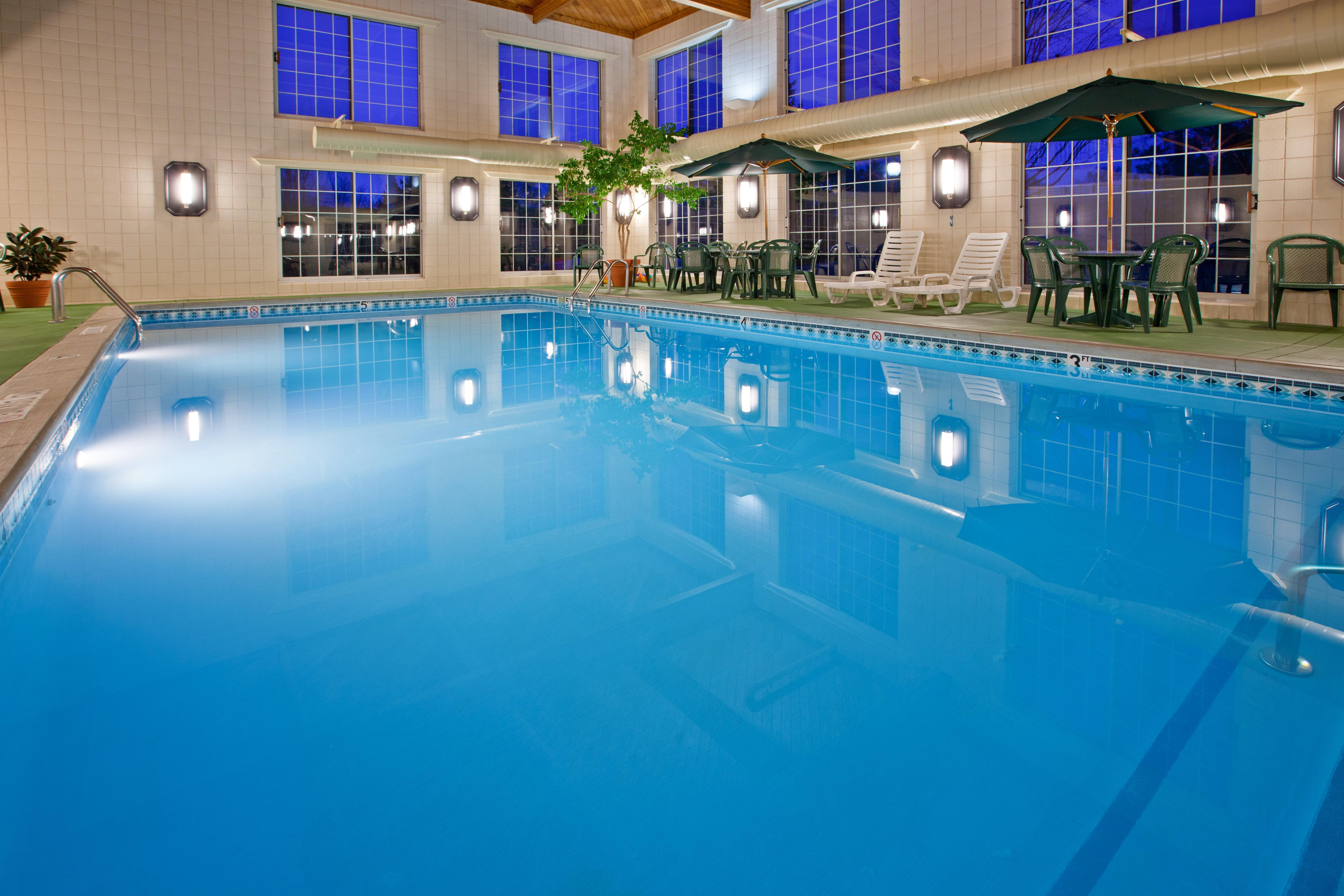 Holiday Inn Express Grand Rapids Southwest By Ihg Grandville Esterno foto