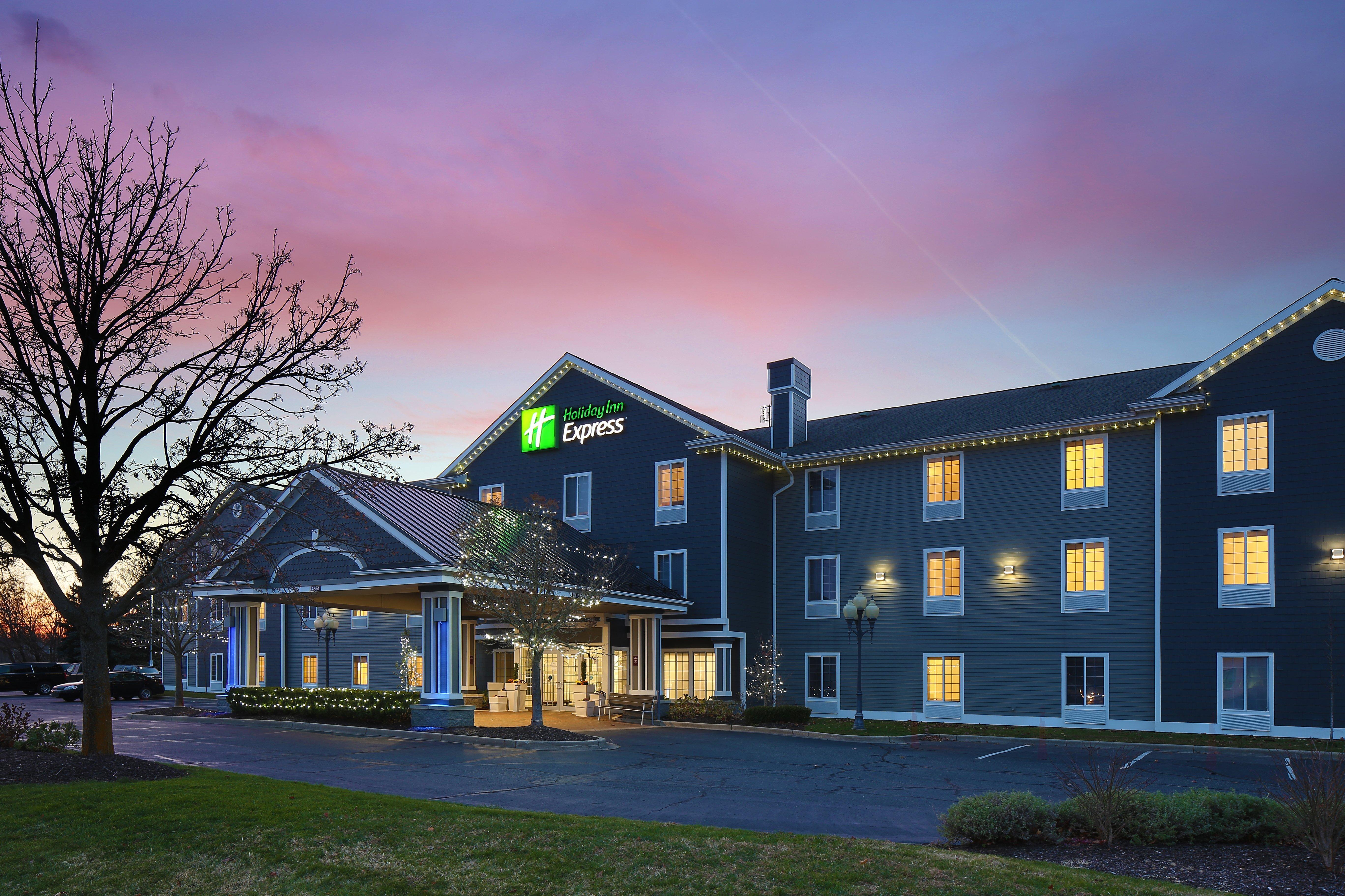 Holiday Inn Express Grand Rapids Southwest By Ihg Grandville Esterno foto