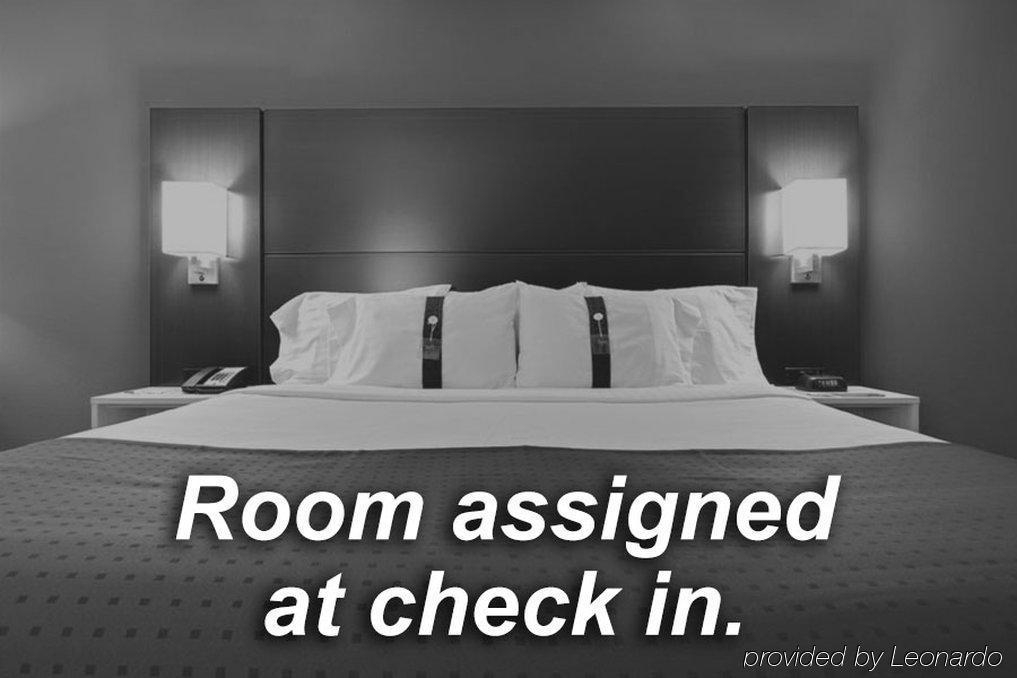 Holiday Inn Express Grand Rapids Southwest By Ihg Grandville Esterno foto