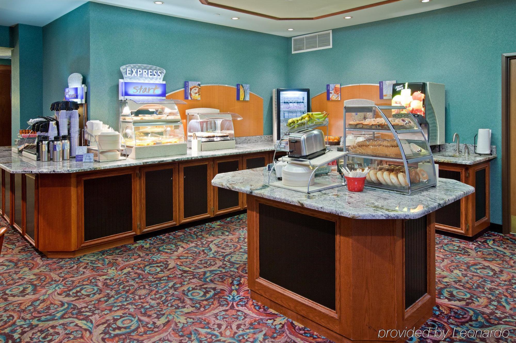 Holiday Inn Express Grand Rapids Southwest By Ihg Grandville Esterno foto